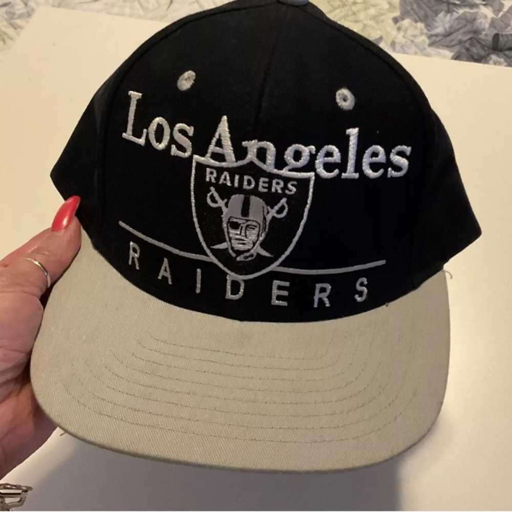 Vintage 90s Los Angeles Raiders Logo Athletic TEAM NFL SnapBack
Hat Cap NWA RARE